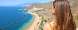 chica vista desde atras en tenerife
